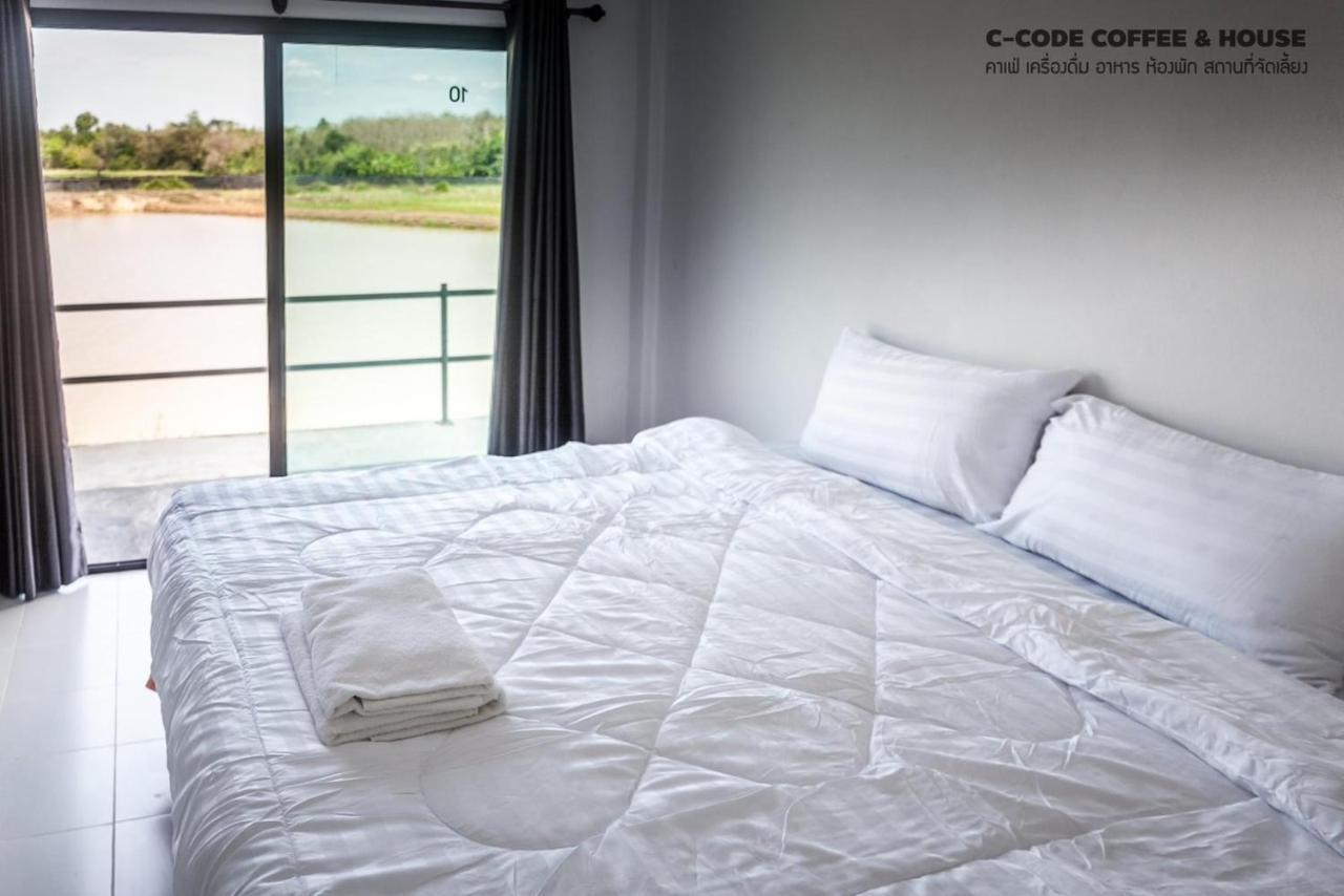 C-Code Resort Lom Sak Ngoại thất bức ảnh